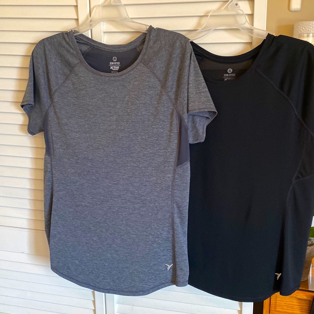Active Wear Tops